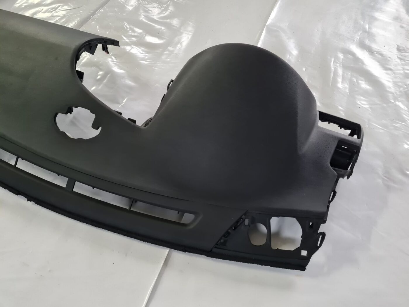 Mērinstrumentu panelis priekš TOYOTA AVENSIS 2010 2 Mērinstrumentu panelis priekš TOYOTA AVENSIS 2010