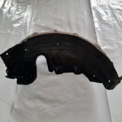 Aizmugurējais labais paspārns priekš TOYOTA AVENSIS 2010