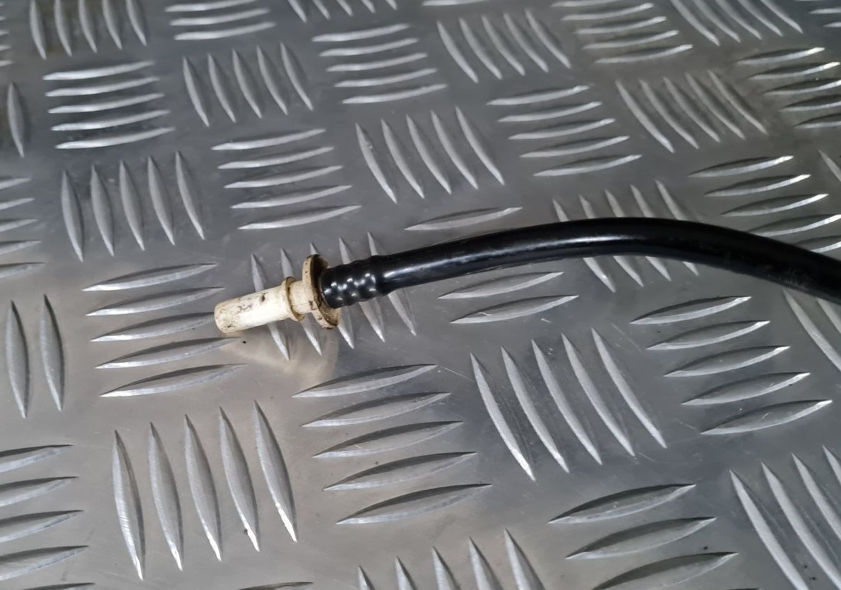 Degvielas caurule priekš CITROEN C8 2005 2 Degvielas caurule priekš CITROEN C8 2005