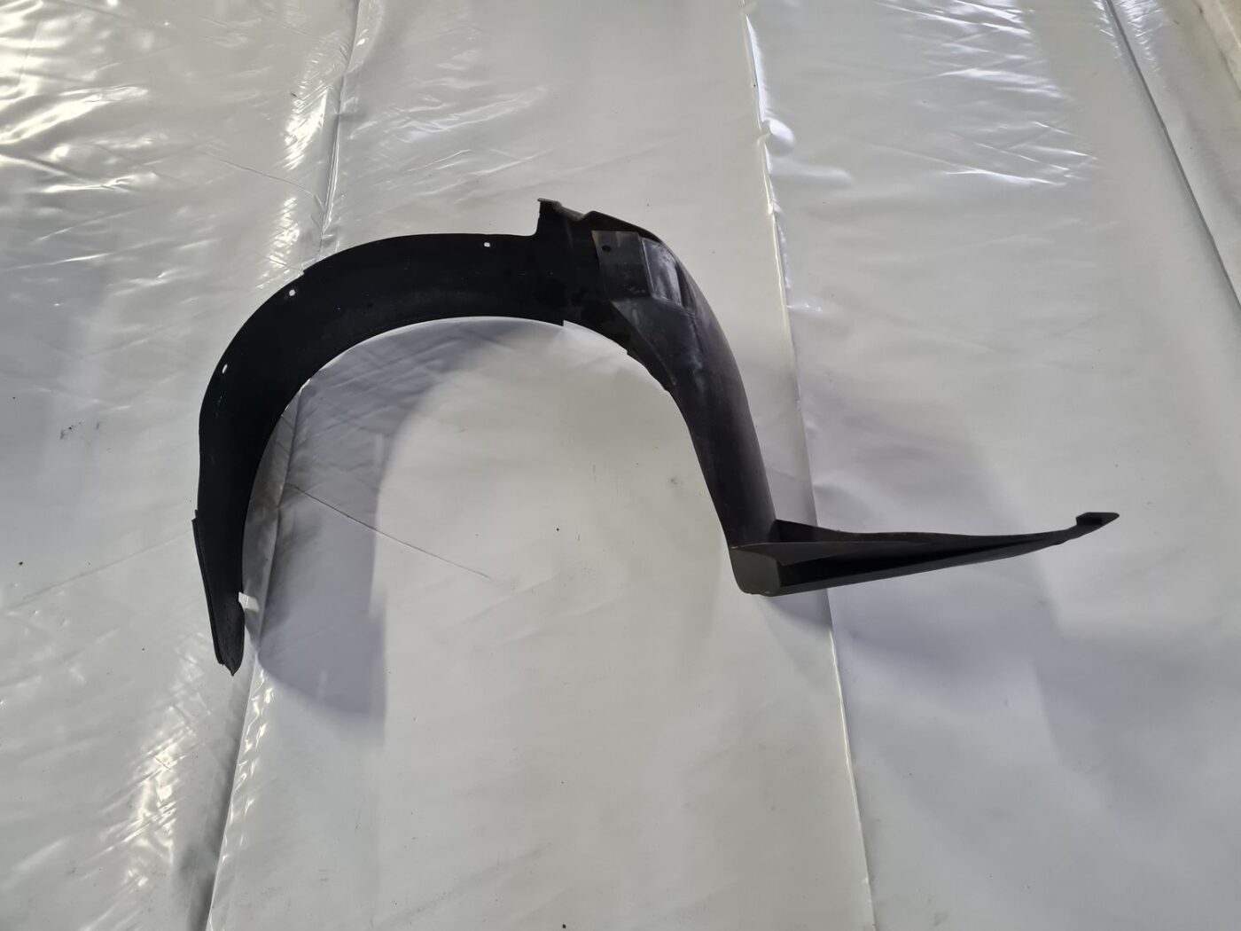 Priekšējais kreisais paspārns priekš CITROEN C8 2005