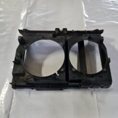 Priekšējā radiatora rāmis priekš CITROEN C8 2005