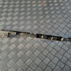 Aizmugurēja bufera kronšteins priekš OPEL INSIGNIA 2016