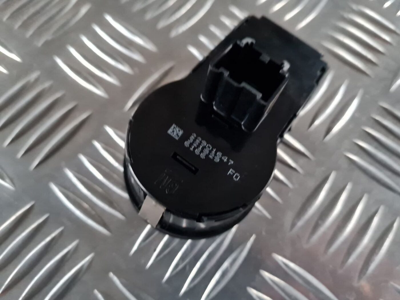 Gaismas slēdzis priekš OPEL INSIGNIA 2016 3 Gaismas slēdzis priekš OPEL INSIGNIA 2016