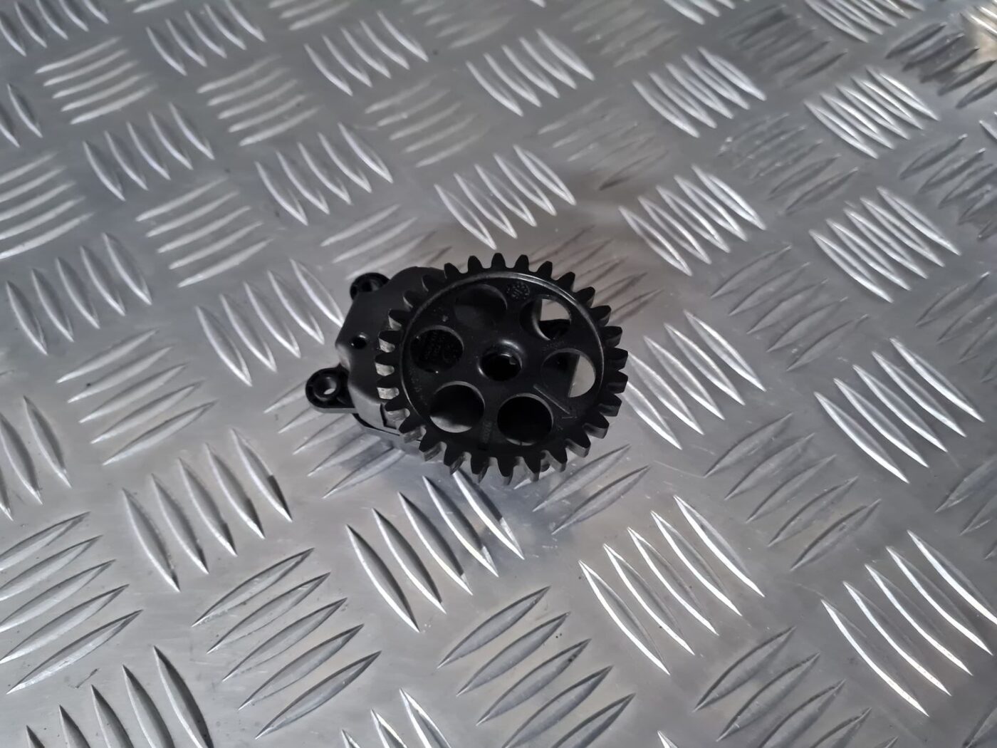 Apsildes sistēmas aktuators priekš OPEL INSIGNIA 2016