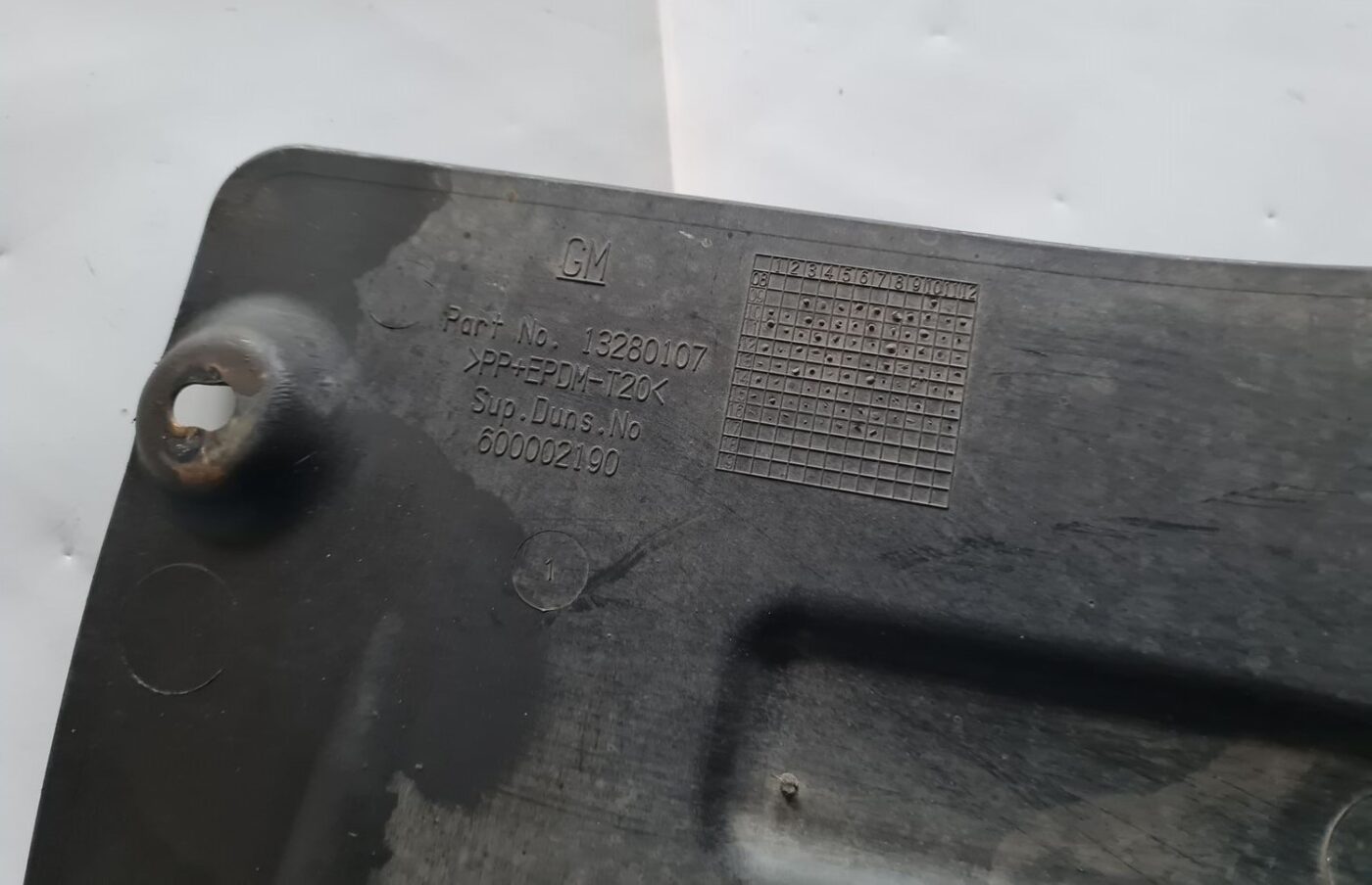 Dzinēja aizsargdaļas priekš OPEL INSIGNIA 2016 3 Dzinēja aizsargdaļas priekš OPEL INSIGNIA 2016