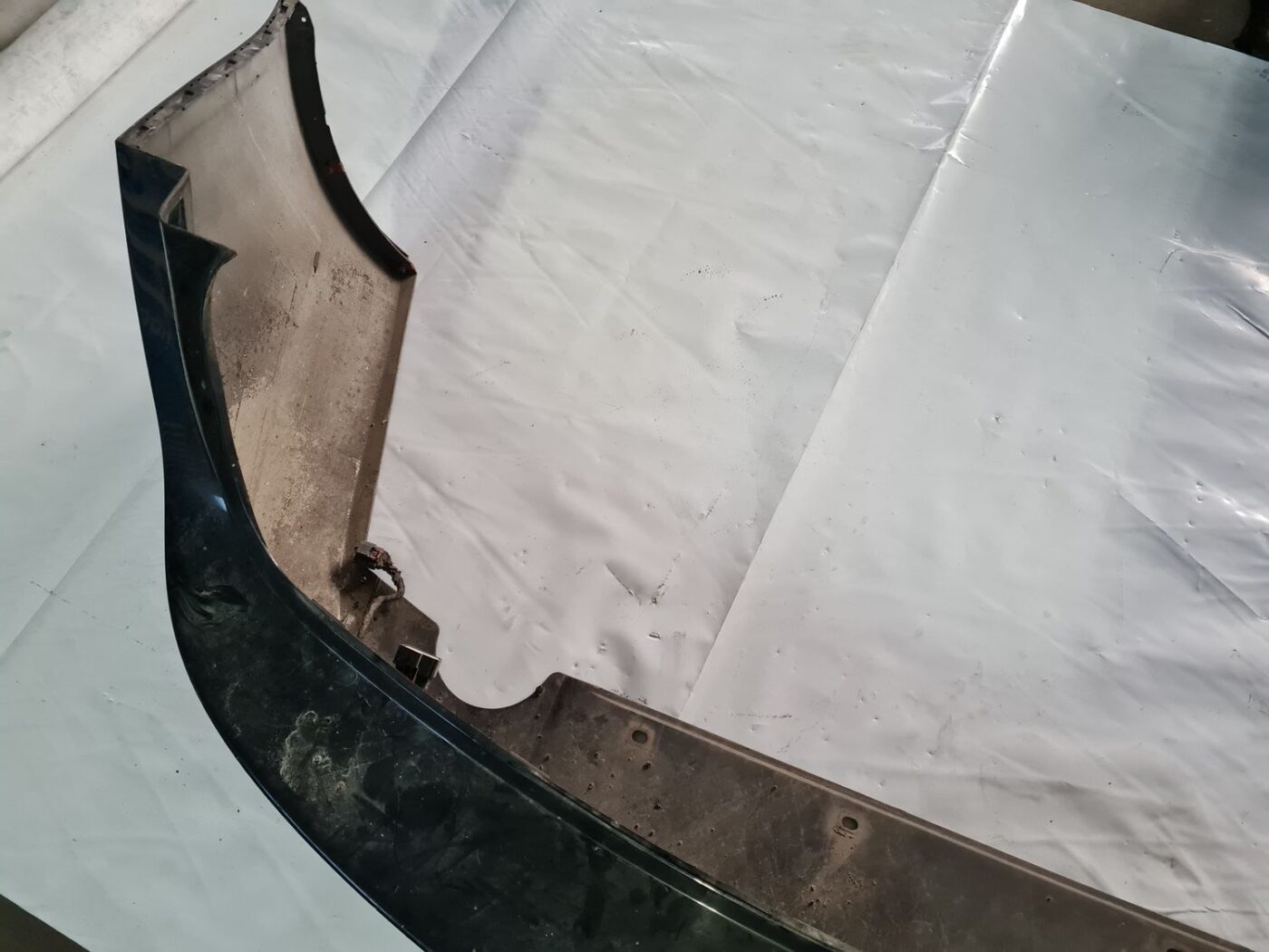 Aizmugures buferis priekš OPEL INSIGNIA 2016 4 Aizmugures buferis priekš OPEL INSIGNIA 2016