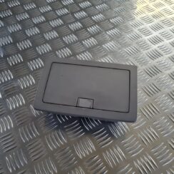 Briļļu uzglabāšanas nodalījums priekš OPEL VECTRA C 2008