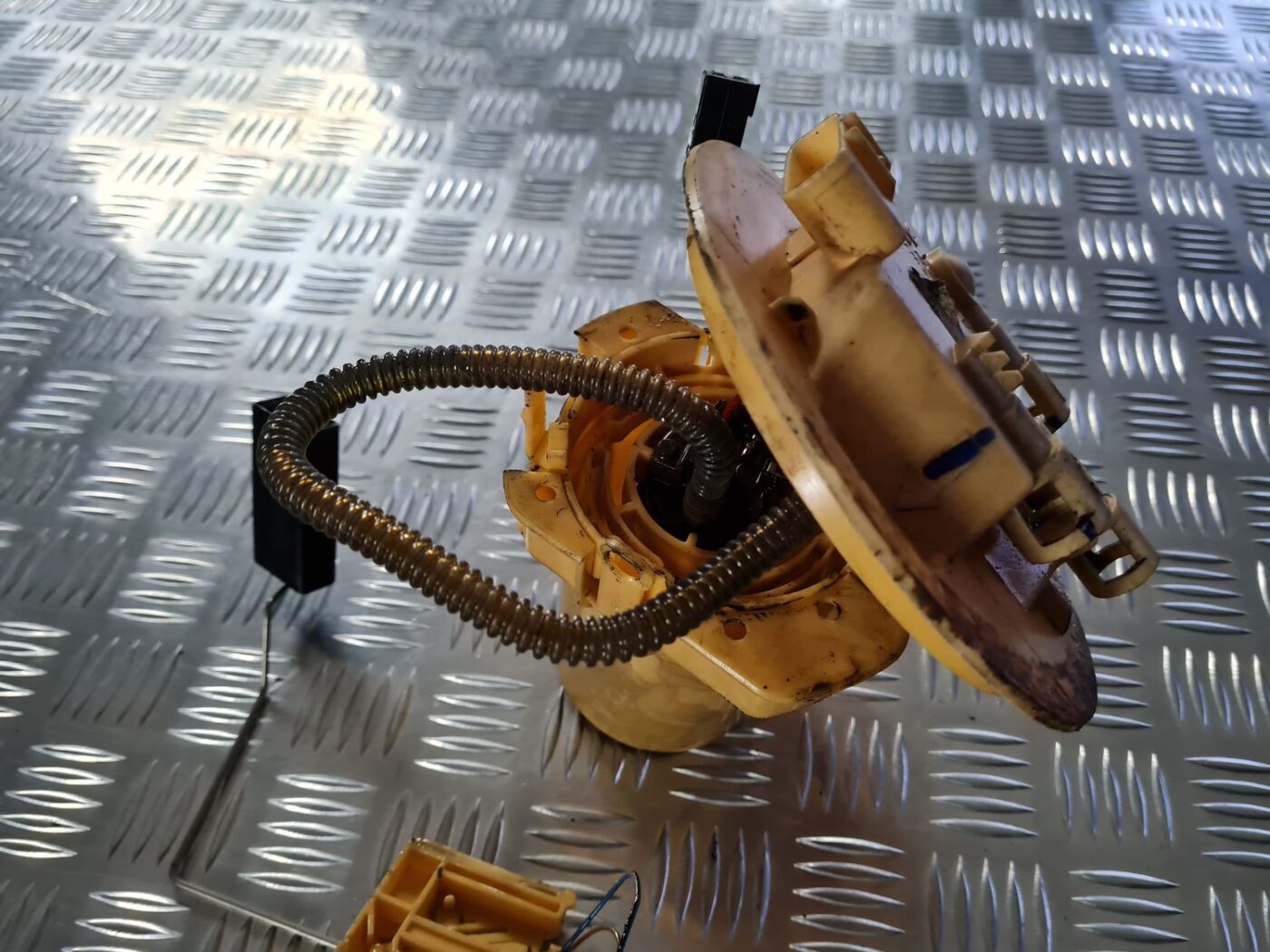 Degvielas tvertnes sūknis priekš OPEL VECTRA C 2008 5 Degvielas tvertnes sūknis priekš OPEL VECTRA C 2008