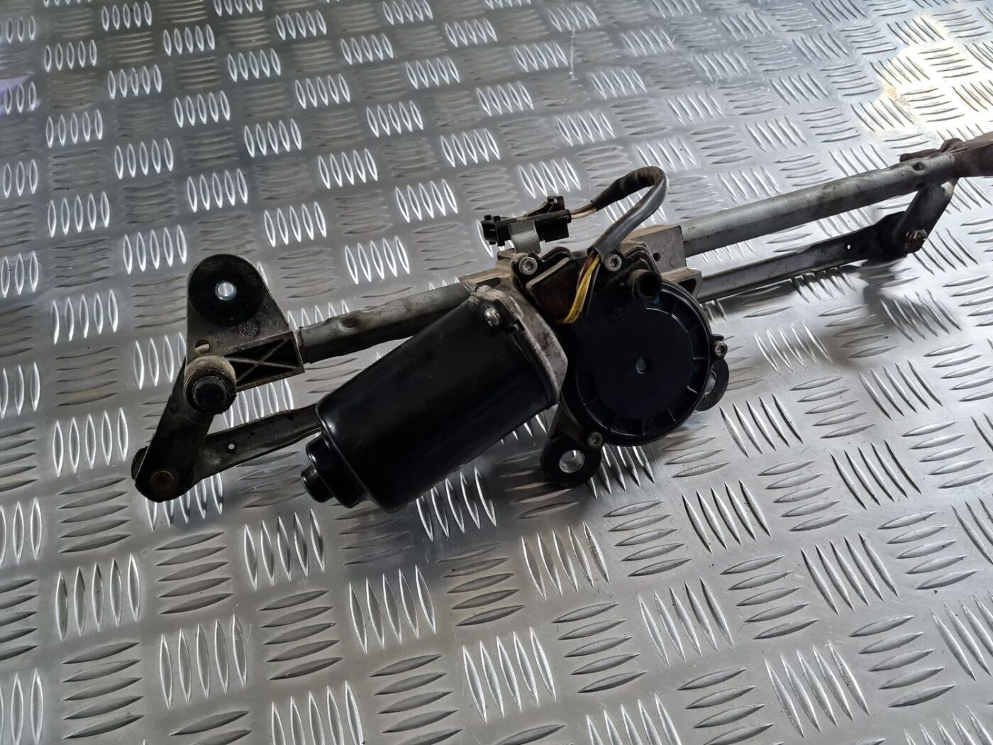 Vējstikla tīrīšanas mehānisms priekš OPEL VECTRA C 2008 2 Vējstikla tīrīšanas mehānisms priekš OPEL VECTRA C 2008