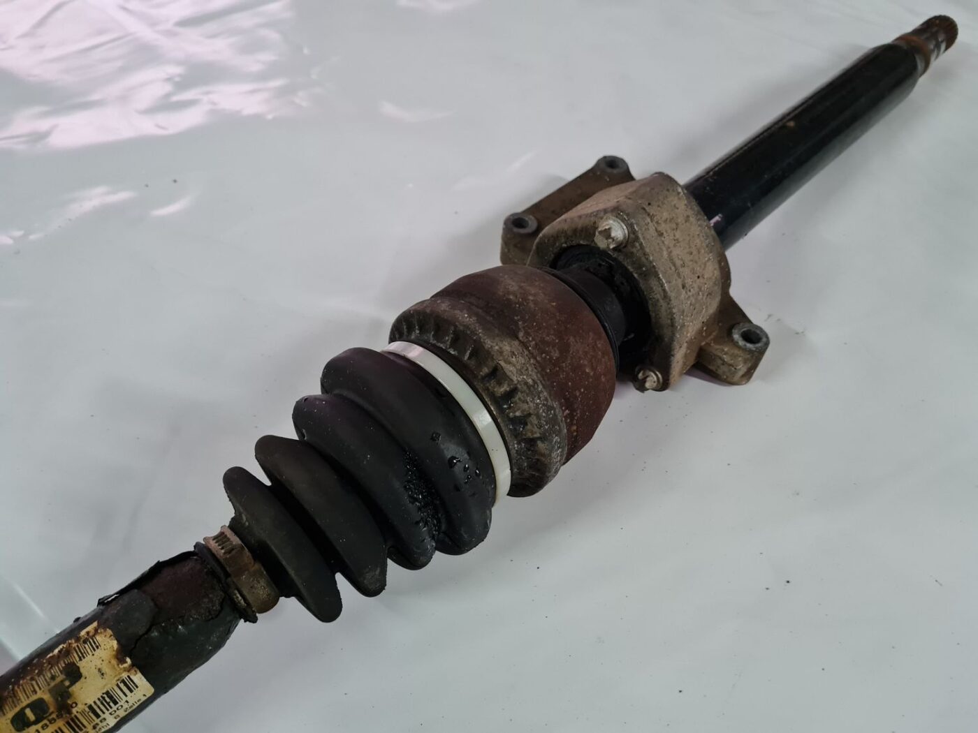 Pusass priekšēja labā priekš OPEL VECTRA C 2008 5 Pusass priekšēja labā priekš OPEL VECTRA C 2008