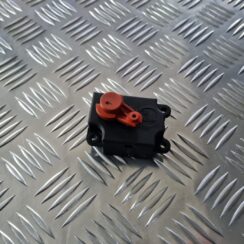 Apsildes sistēmas aktuators priekš OPEL VECTRA C 2002