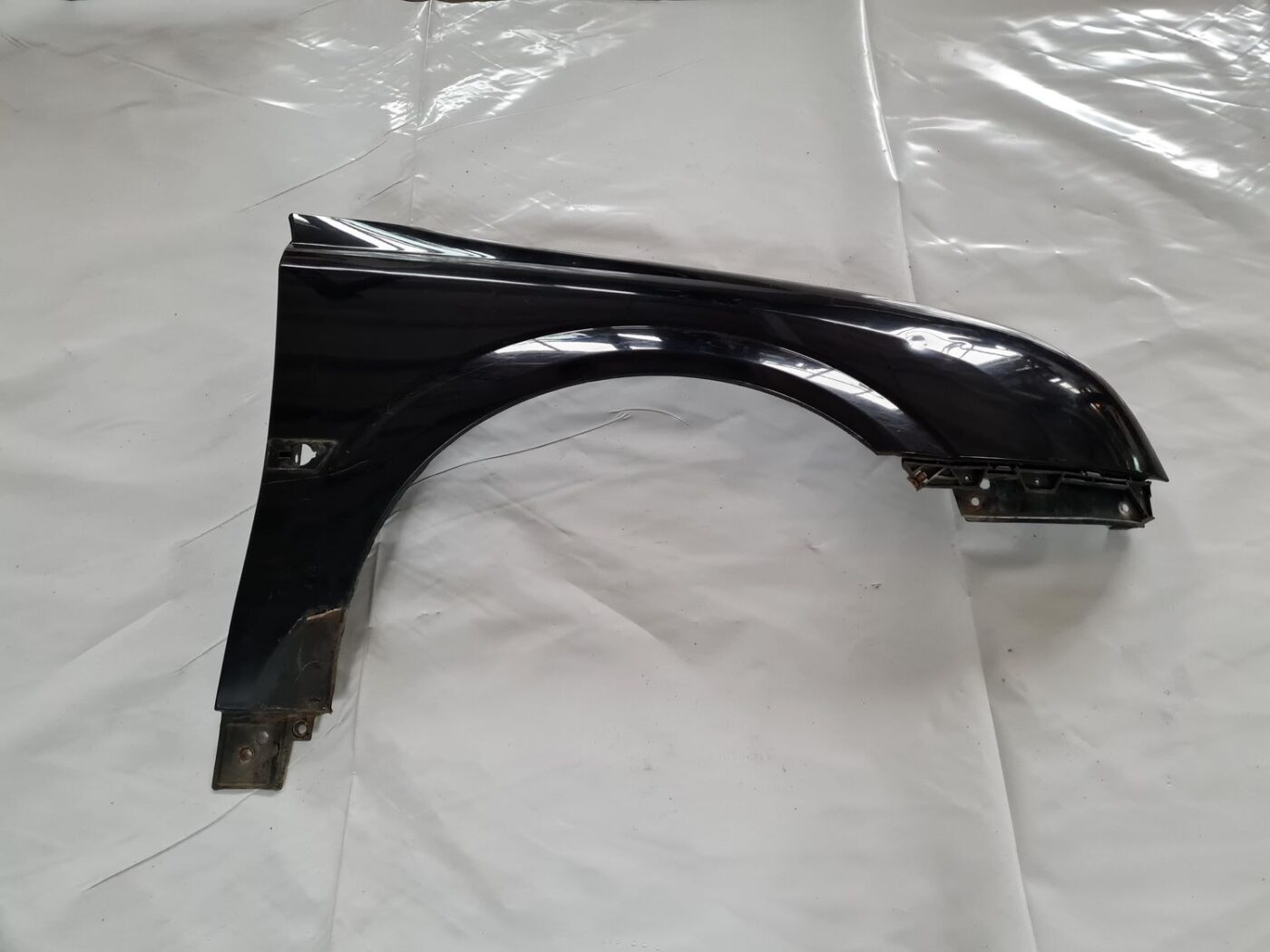 Priekšējais labais spārns priekš OPEL VECTRA C 2002