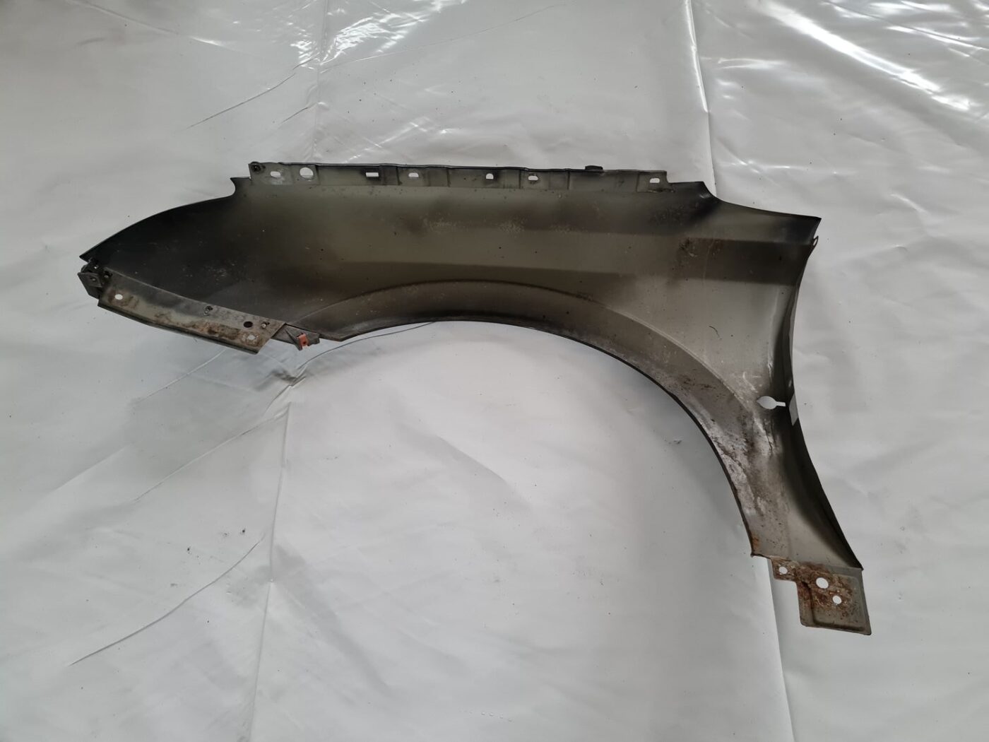 Priekšējais labais spārns priekš OPEL VECTRA C 2002