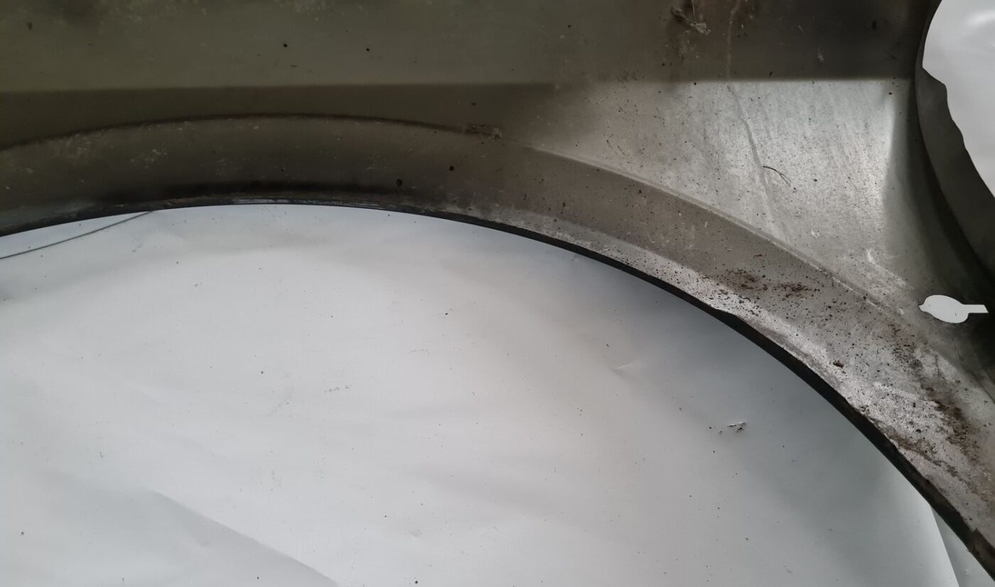 Priekšējais labais spārns priekš OPEL VECTRA C 2002