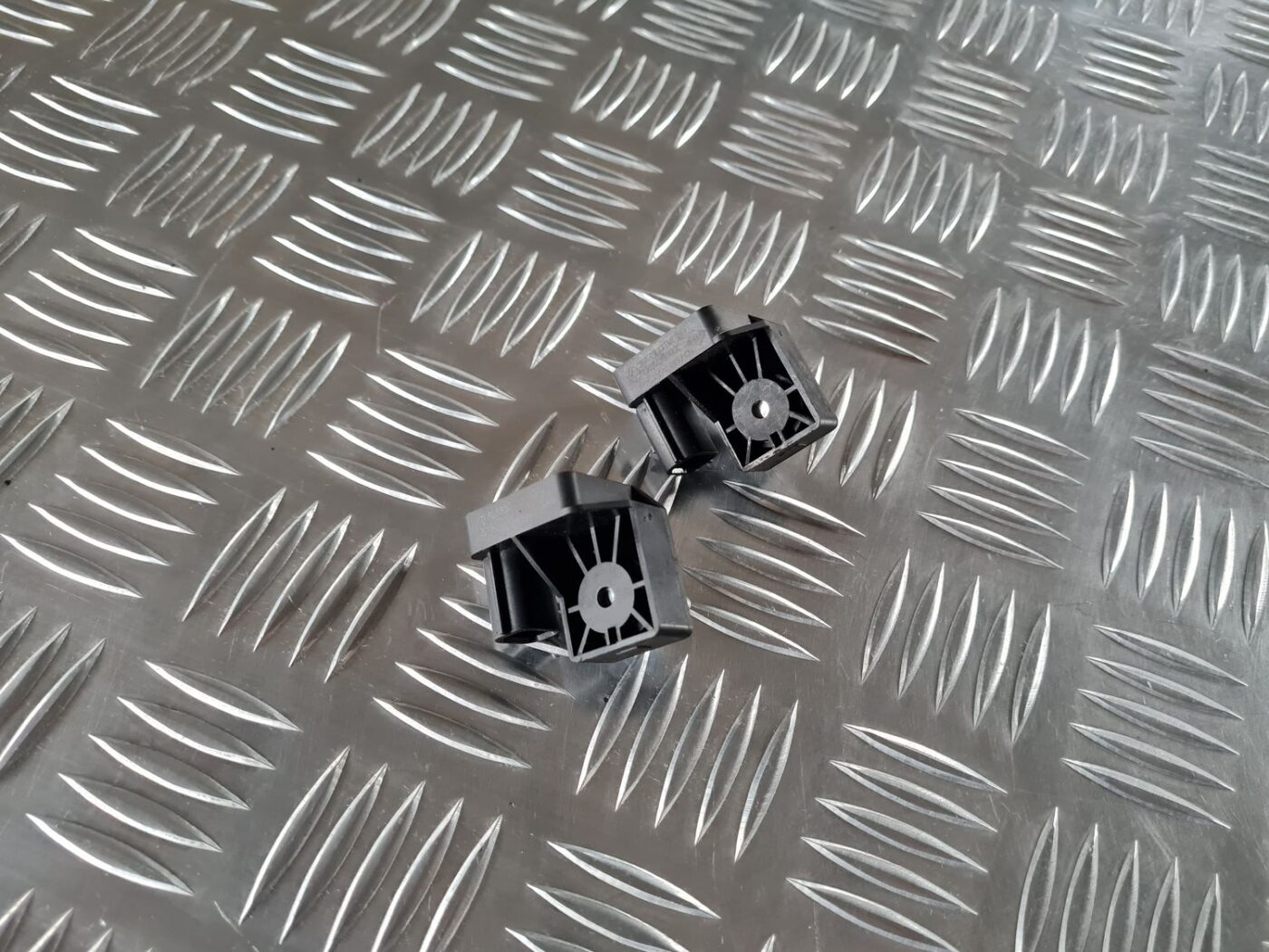 Drošības spilvena trieciensensors priekš RENAULT LAGUNA 2008 1 Drošības spilvena trieciensensors priekš RENAULT LAGUNA 2008