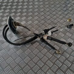 Pārnesumu pārslēgšanas mehānisma troses priekš RENAULT LAGUNA 2008