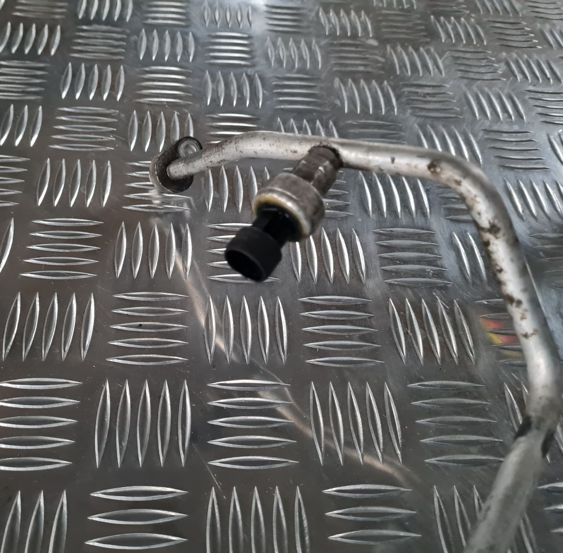 Gaisa kondicioniera galvenā caurule priekš RENAULT LAGUNA 2008