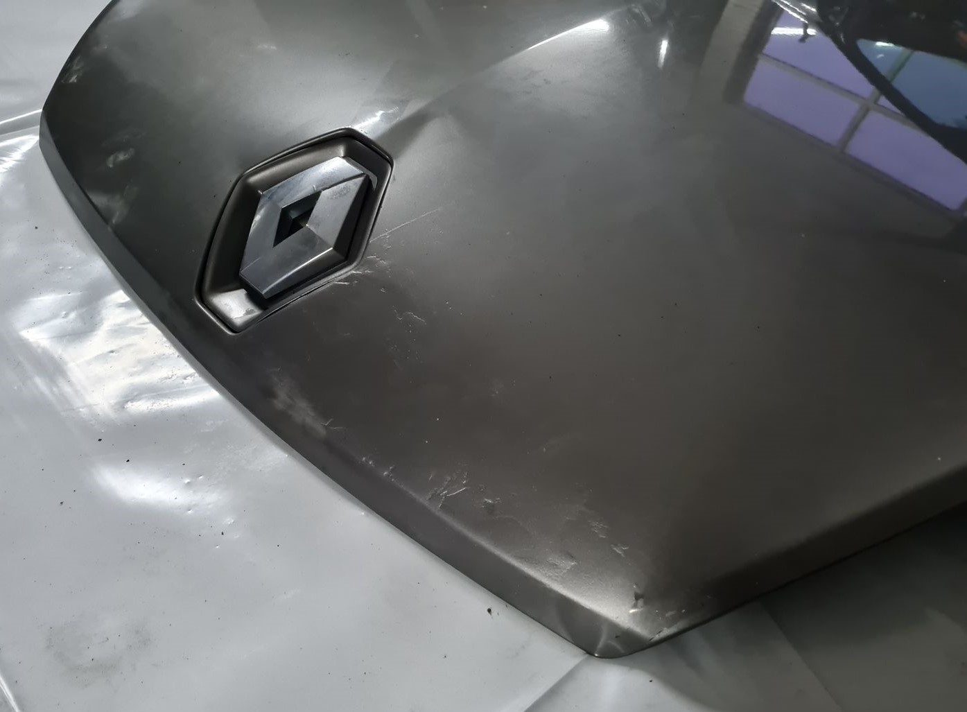 Pārsegs priekš RENAULT LAGUNA 2008 7 Pārsegs priekš RENAULT LAGUNA 2008