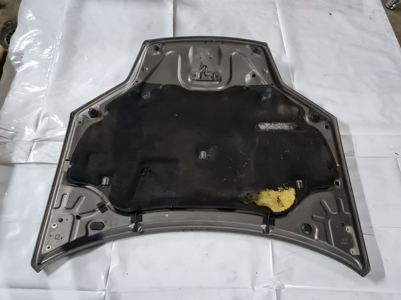 Pārsegs priekš RENAULT LAGUNA 2008 6 Pārsegs priekš RENAULT LAGUNA 2008