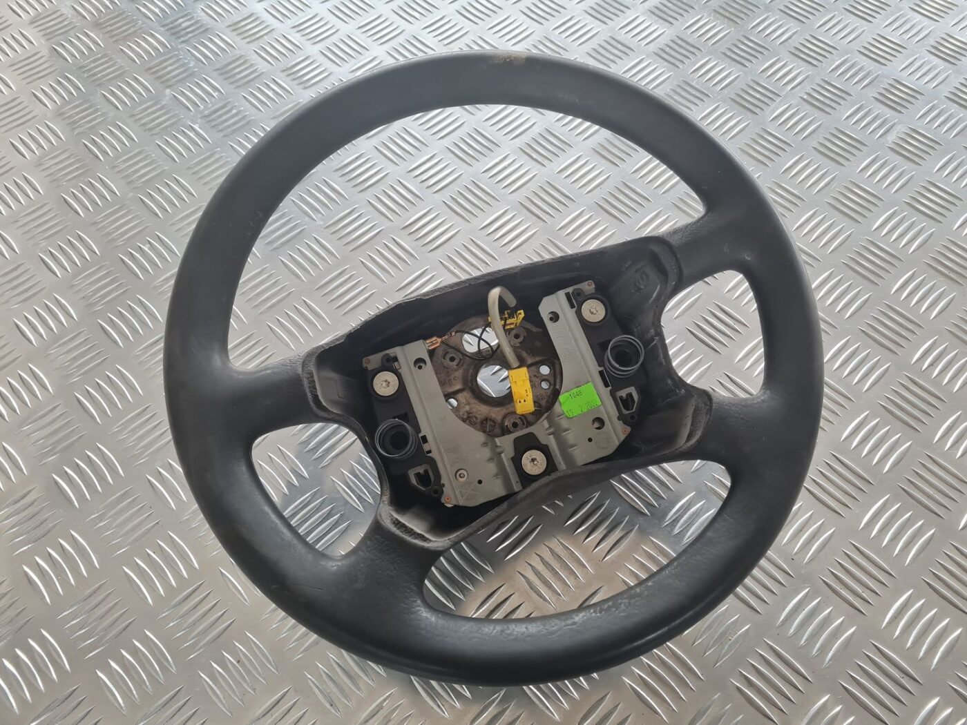 Stūre priekš SKODA OCTAVIA 2002 2 Stūre priekš SKODA OCTAVIA 2002