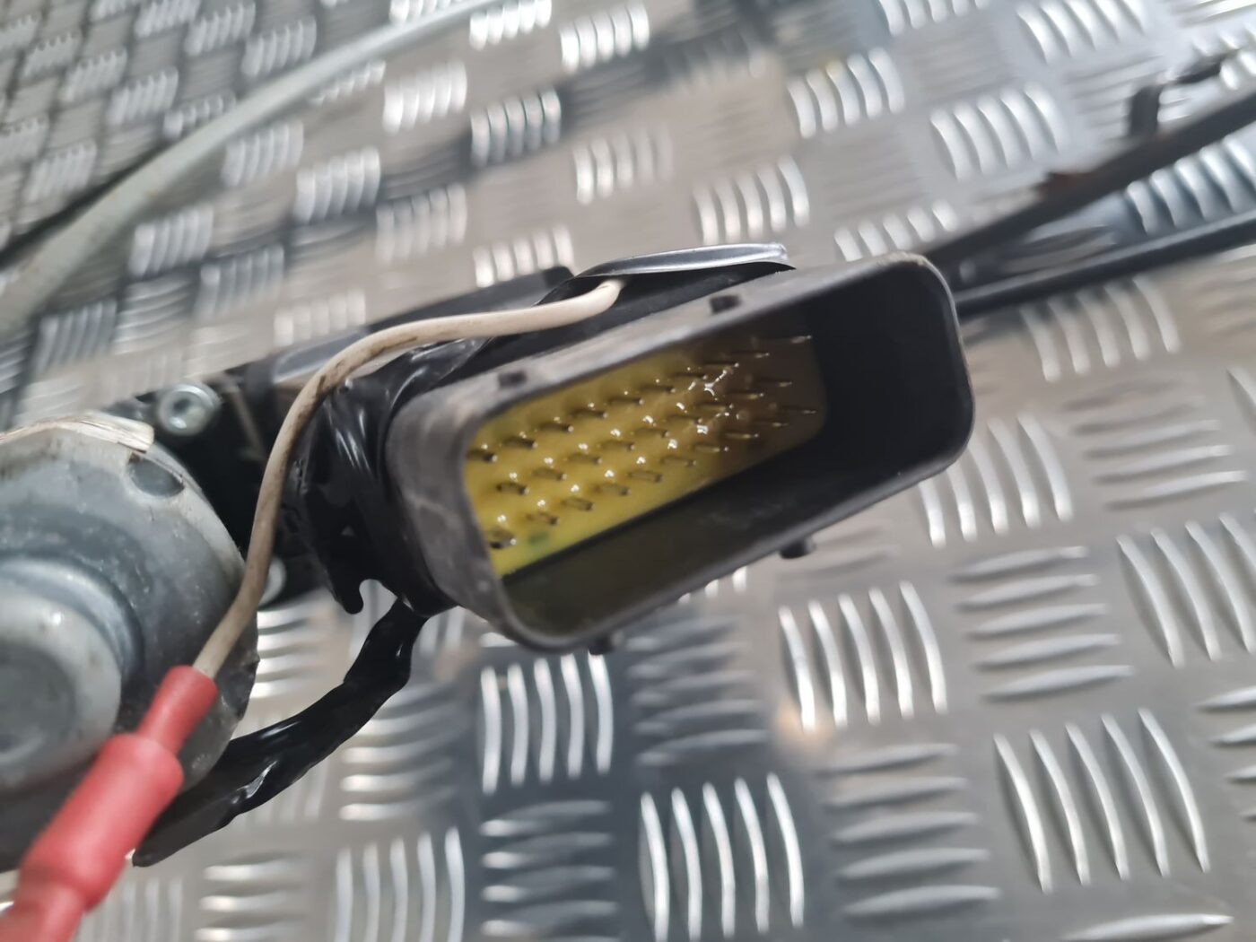 Stikla pacelšanas mehānisms priekšējais kreisais priekš SKODA OCTAVIA 2002 3 Stikla pacelšanas mehānisms priekšējais kreisais priekš SKODA OCTAVIA 2002