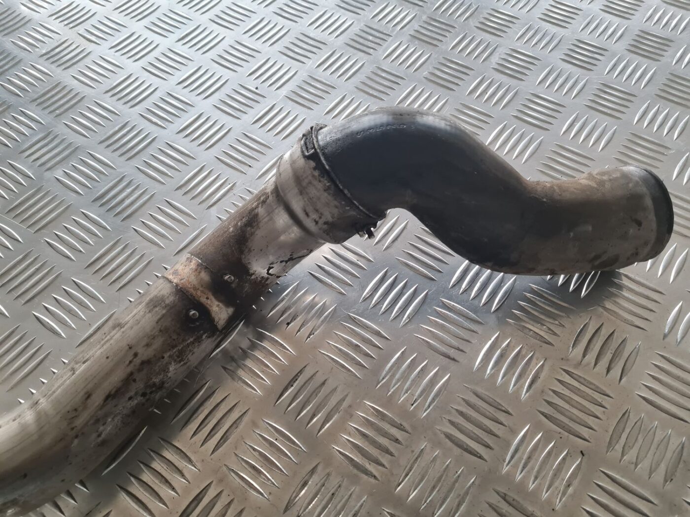 Interkulera caurule priekš SKODA OCTAVIA 2002