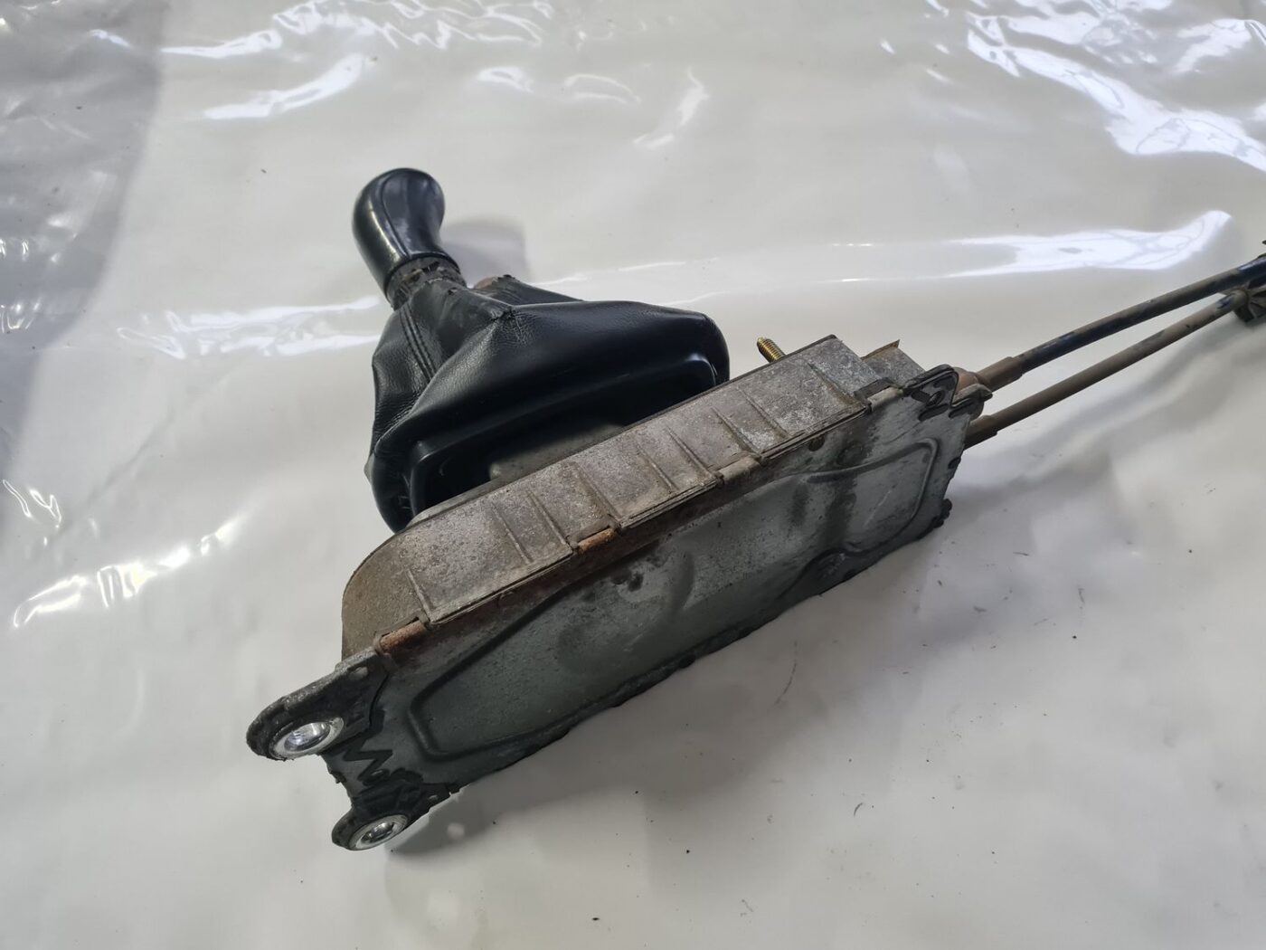 Ātrumu pārslēgšanas slēdzis priekš SKODA OCTAVIA 2002 4 Ātrumu pārslēgšanas slēdzis priekš SKODA OCTAVIA 2002