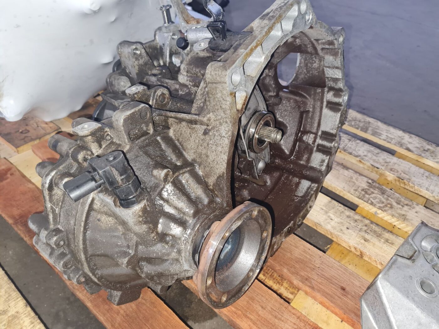 Mehāniska pārnesumkārba priekš SKODA OCTAVIA 2002 3 Mehāniska pārnesumkārba priekš SKODA OCTAVIA 2002