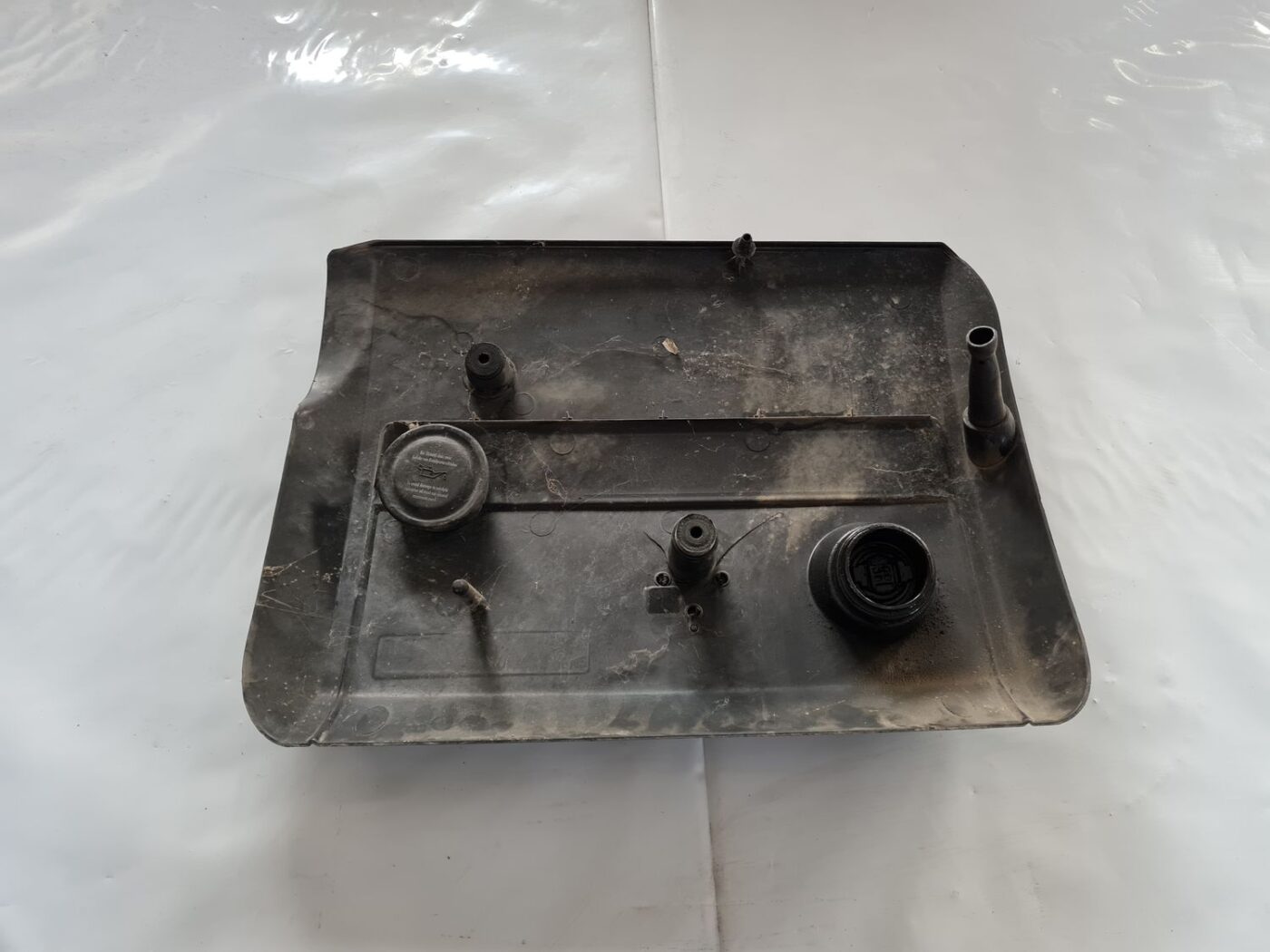 Dzinēja dekoratīvais vāks priekš ŠKODA FABIA 2003 5 Dzinēja dekoratīvais vāks priekš ŠKODA FABIA 2003