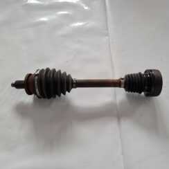 Pusass priekšējā kreisā priekš ŠKODA FABIA 2003