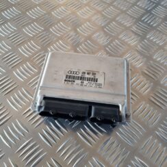 Dzinēja vadības bloks priekš AUDI A6 1998