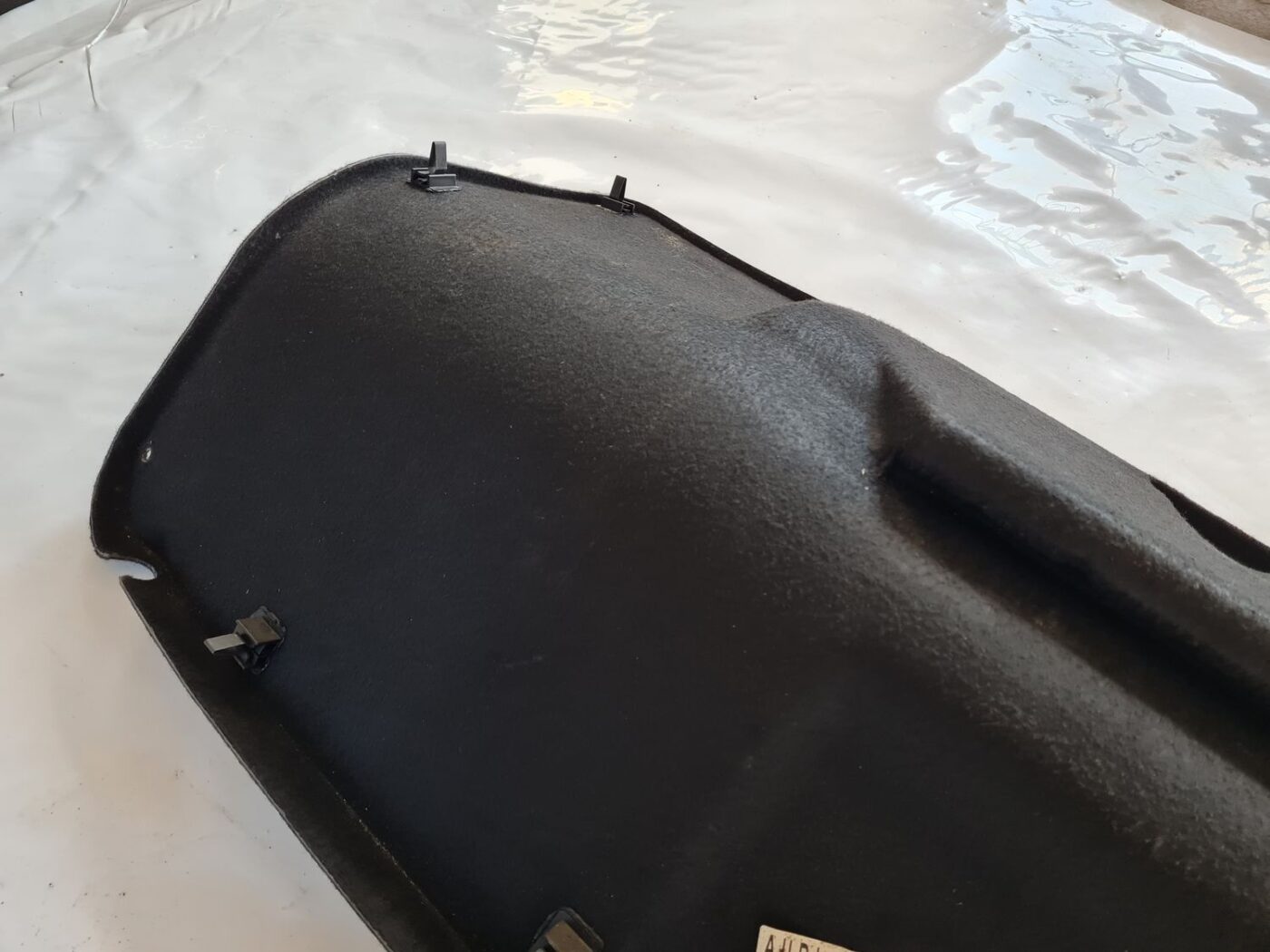 Bagāžnieka vāka liela apdare priekš AUDI A6 1998 3 Bagāžnieka vāka liela apdare priekš AUDI A6 1998