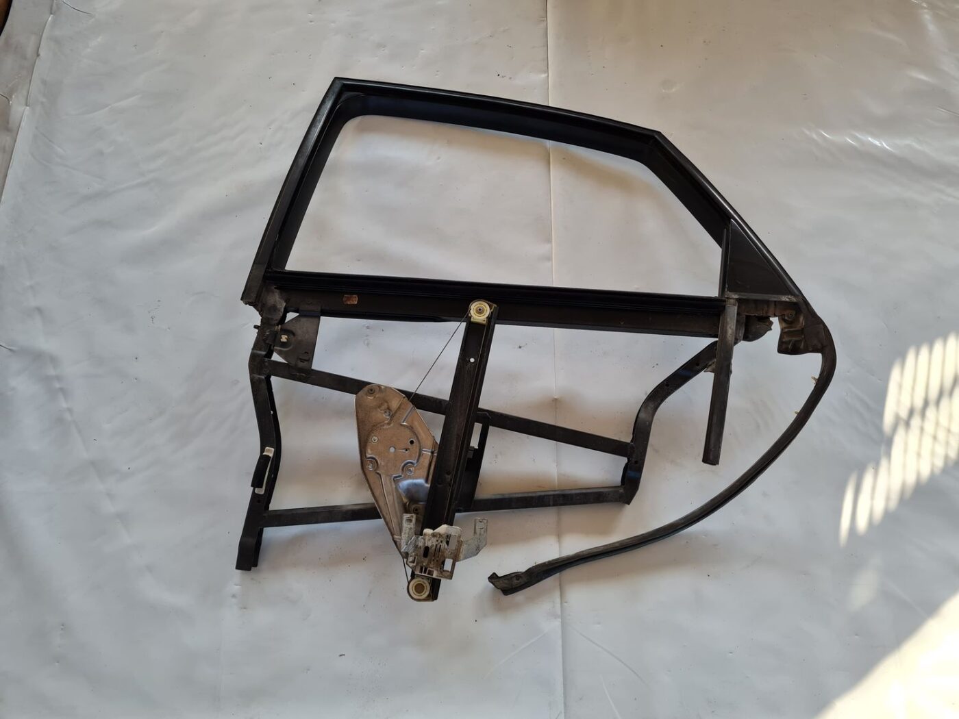 Durvju rāmis priekš AUDI A6 1998