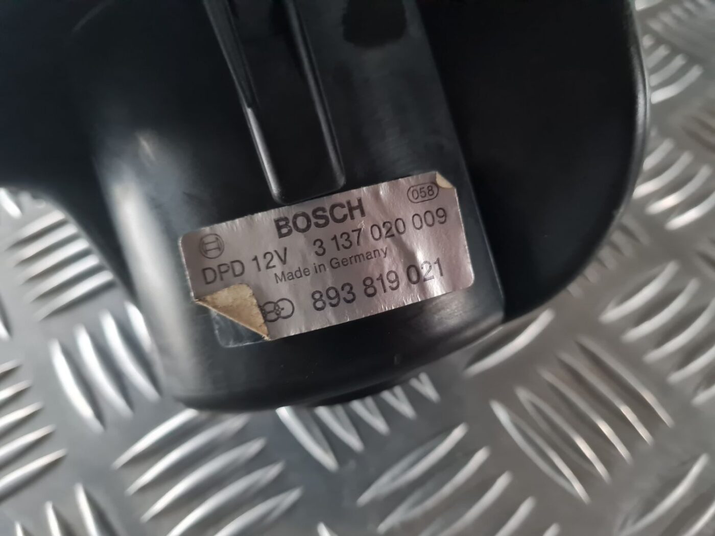 Salona ventilators priekš AUDI 80 1991