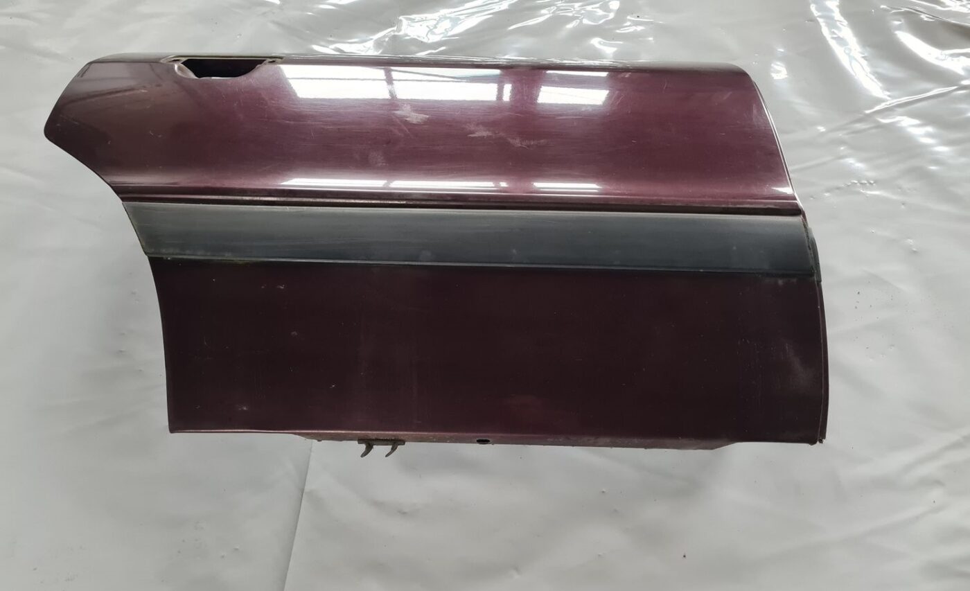 Aizmugurējās labās durvis priekš AUDI 80 1991