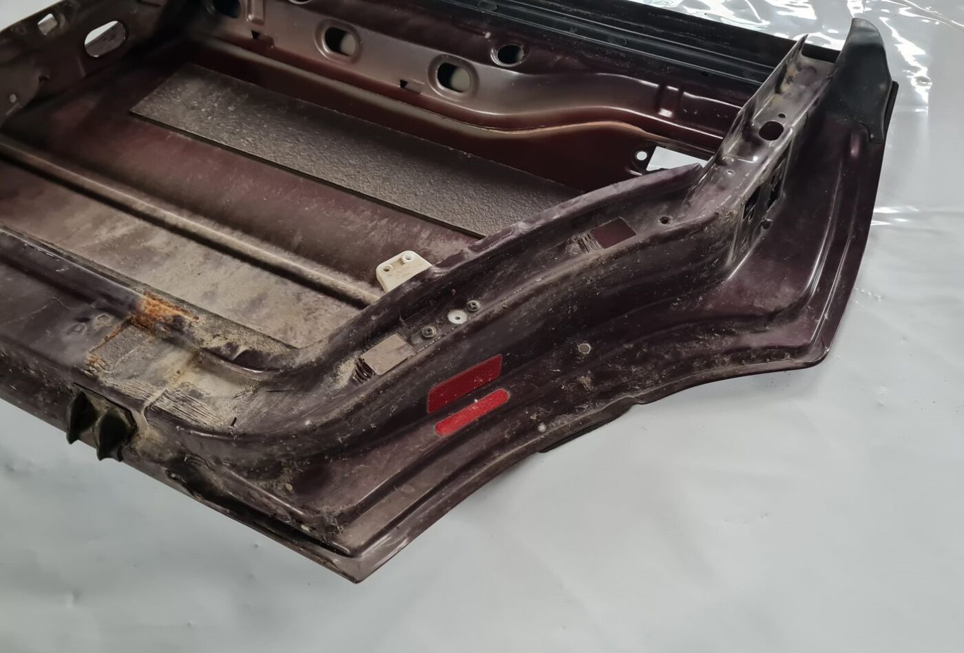 Aizmugurējās labās durvis priekš AUDI 80 1991