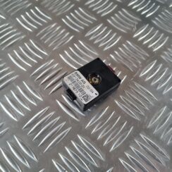 Antenas pastiprinātāja bloks priekš BMW 6 E63 645 2004