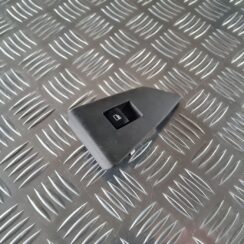 Stikla pacelšanas poga priekš BMW 6 E63 645 2004