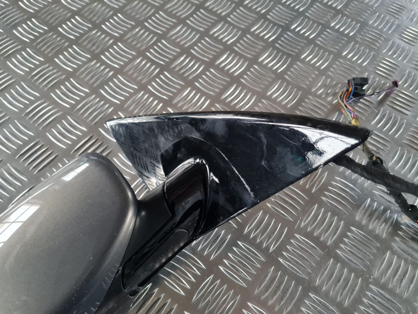 Ārējais spogulis, pa labi priekš BMW 6 E63 645 2004