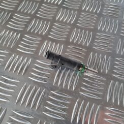 Degvielas smidzinātājs priekš BMW 6 E63 645 2004