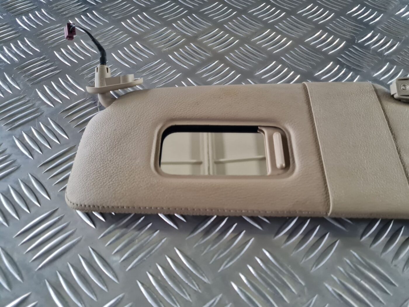 Saules aizsargs priekš BMW 6 E63 645 2004 4 Saules aizsargs priekš BMW 6 E63 645 2004