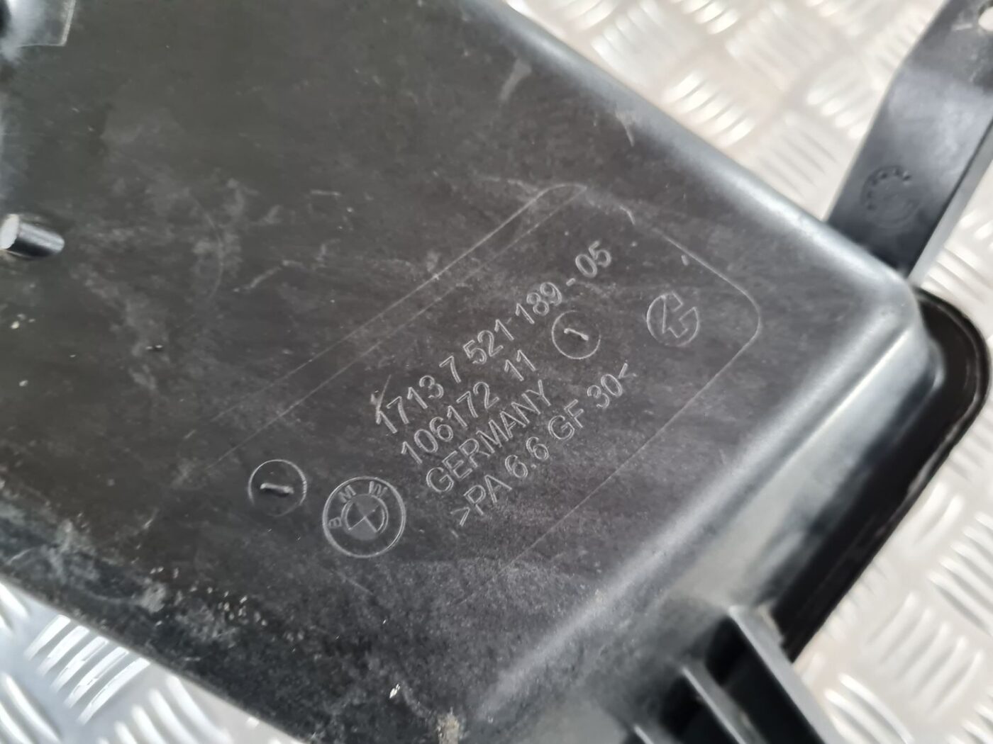 Dzesēšanas šķidruma tvertne priekš BMW 6 E63 645 2004