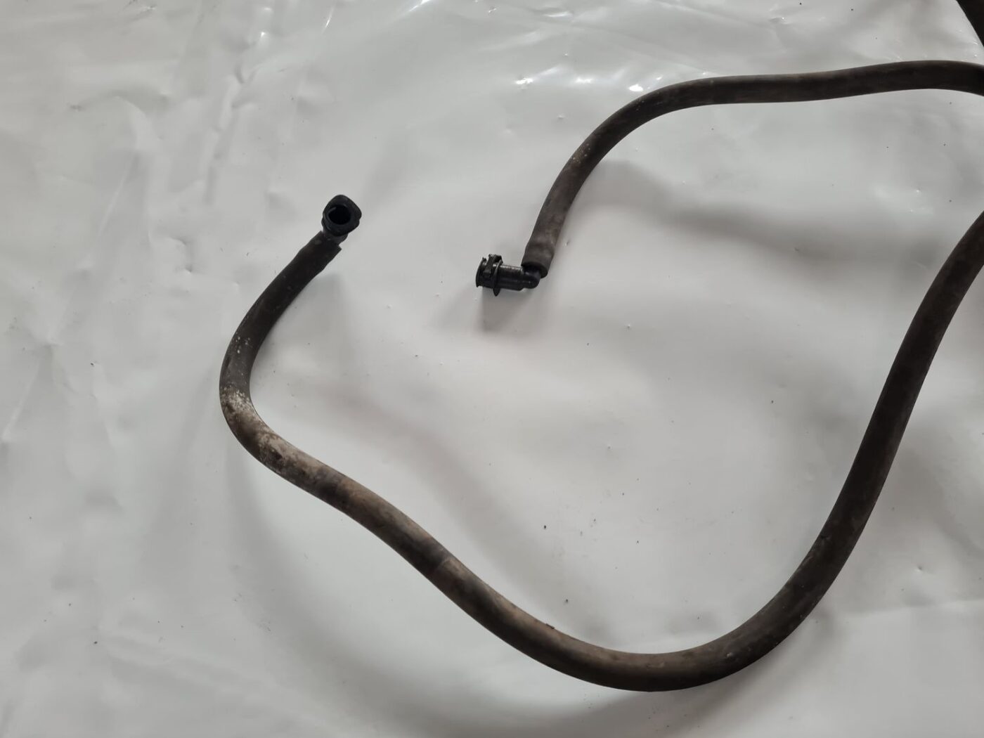 Vējstikla mazgāšanas šķidruma sprauslu šļūtene priekš BMW 6 E63 645 2004