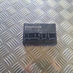 Komforta vadības bloks priekš VW GOLF 5 2004