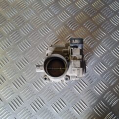 Droseļvārsts priekš VW GOLF 5 2004