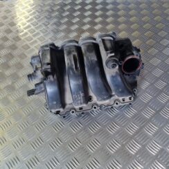 Ieplūdes kolektors priekš VW GOLF 5 2004