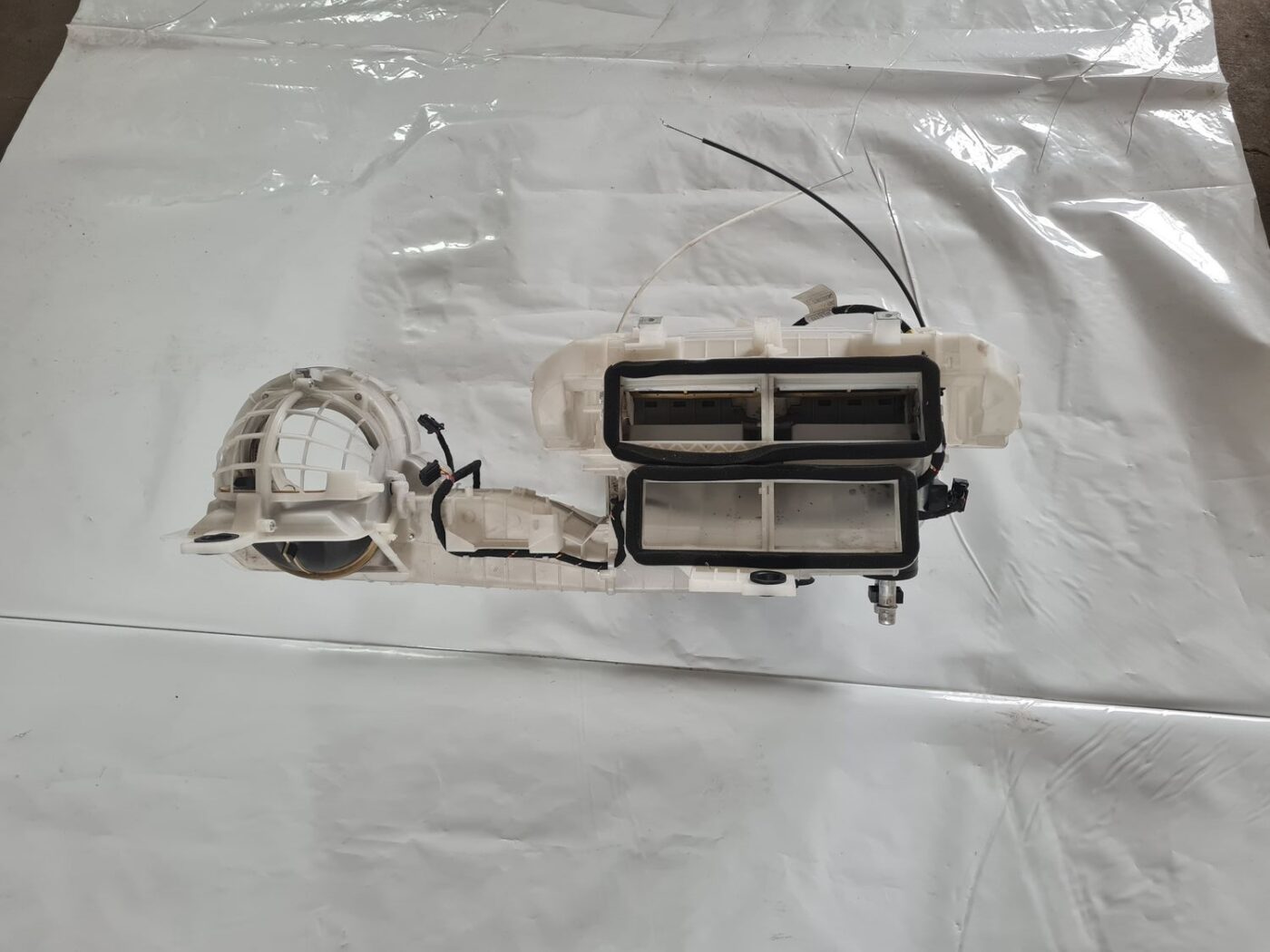 Salona sildītājs priekš CITROEN BERLINGO 2014