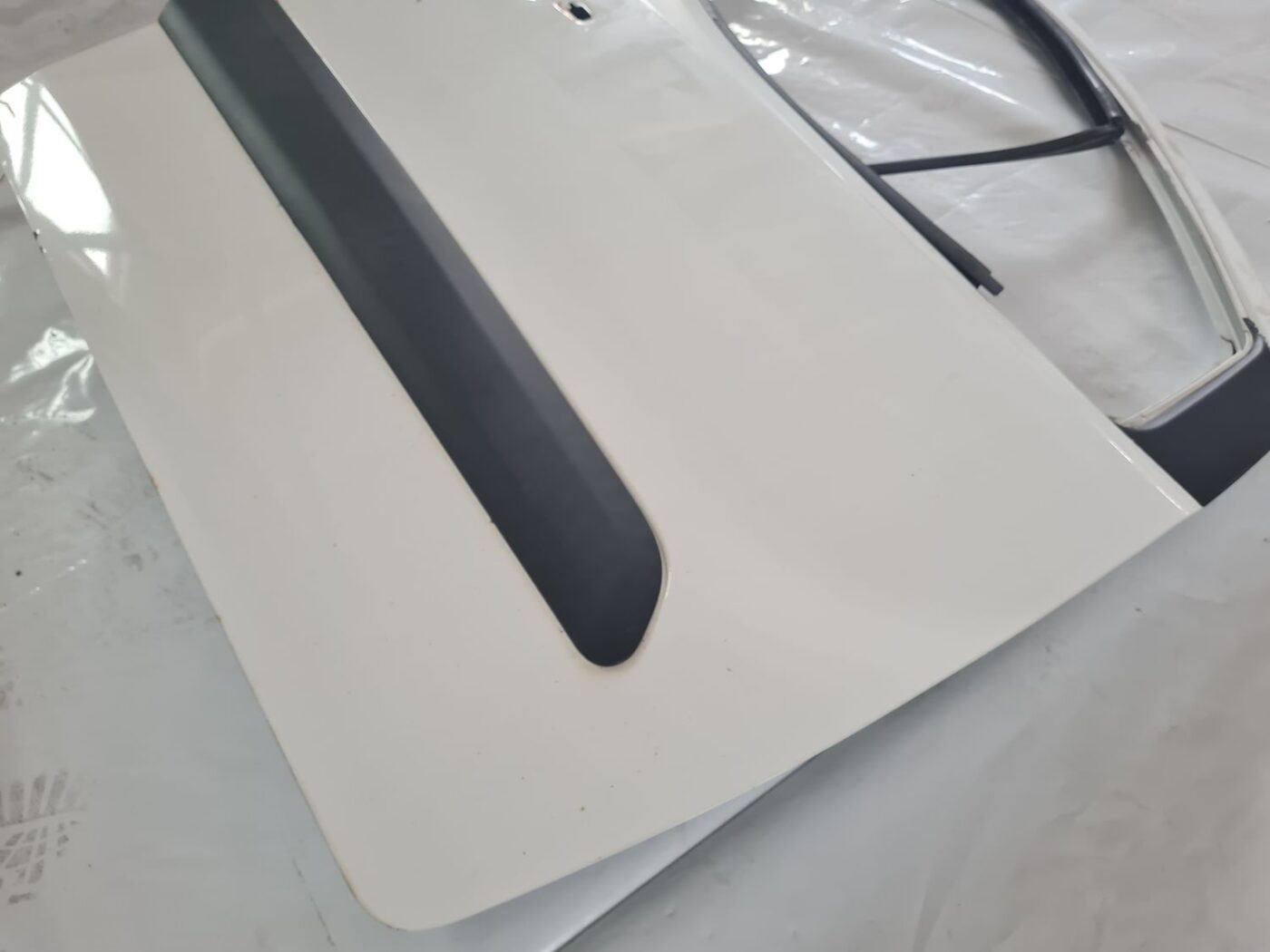 Priekšējās labās durvis priekš CITROEN BERLINGO 2014 11 Priekšējās labās durvis priekš CITROEN BERLINGO 2014