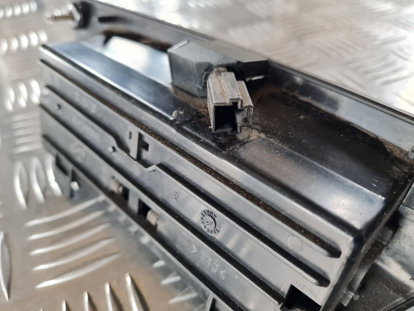 Pelnu trauks priekš FIAT STILO 2003