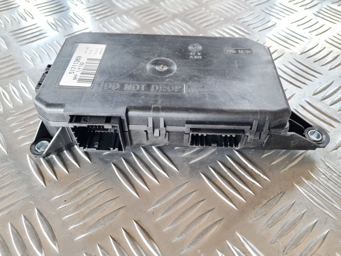 Durvju vadības bloks priekš FIAT STILO 2003